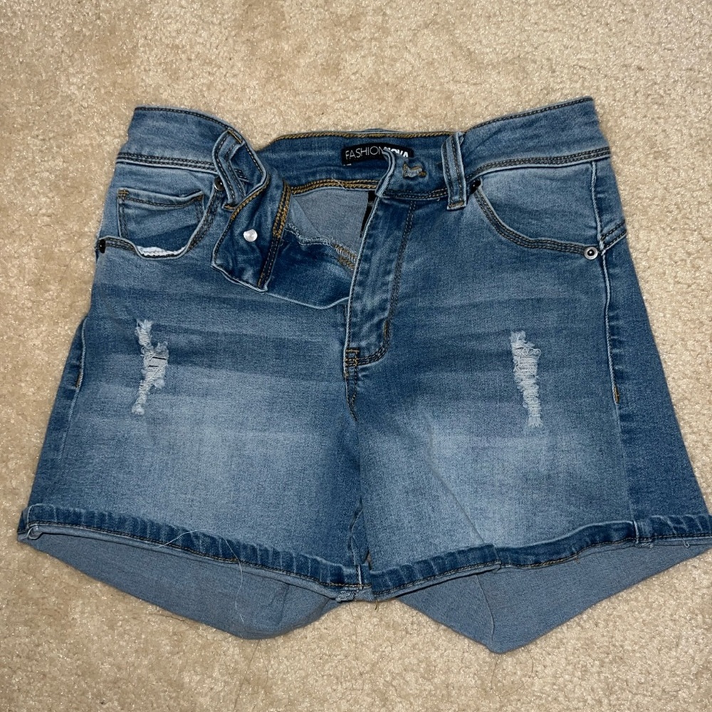 Size one fashion, nova jean shorts